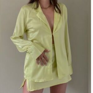 Rumours Pretty Women Long Sleeve Top In Lemon